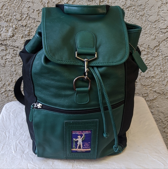 RARE Coach Drawstring Backpack - Picture 2 of 12